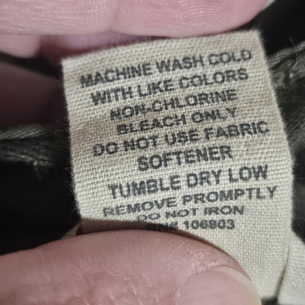 Duluth Trading company quick dry material hiking size 18 - Picture 12 of 14